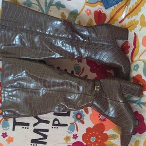Life Stride Below the knee boots size 7
